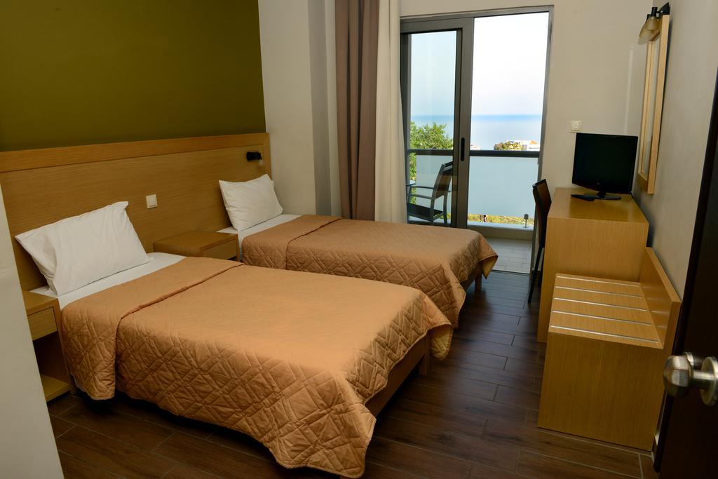 Ionion Hotel Kyparissia Phòng bức ảnh